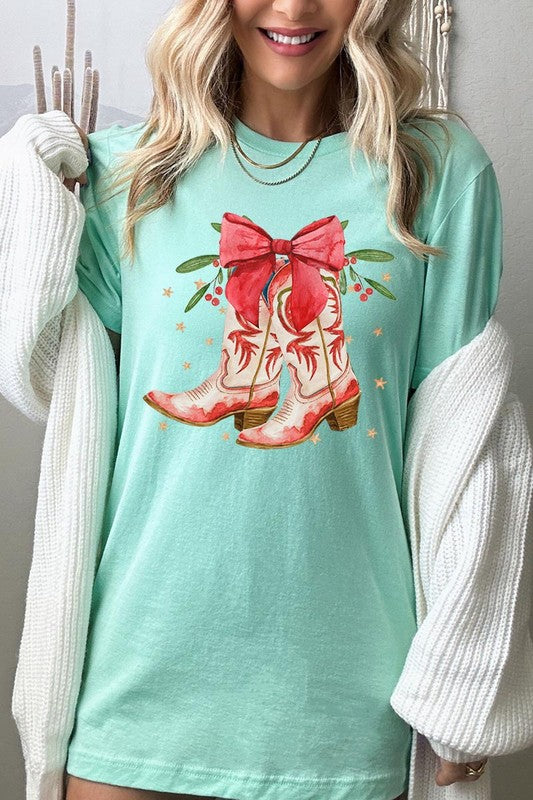 Christmas Cowgirl Tee