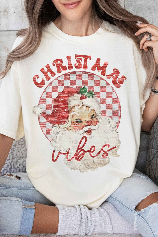 CHRISTMAS SANTA VIBES GRAPHIC TEE