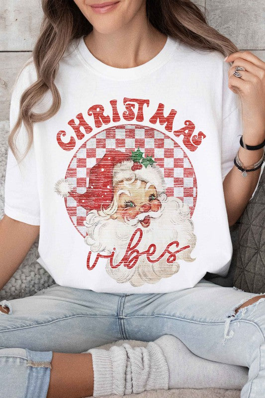 CHRISTMAS SANTA VIBES GRAPHIC TEE