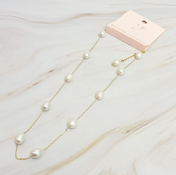 Eloise Pearl Necklace